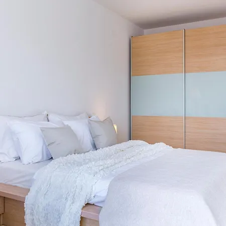 Apartamento Sunny Aurora